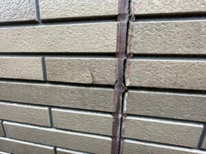 シーリング　切れ